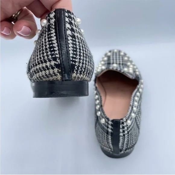 EUC J Crew Black and White Twwed Loafers with Faux Pearls - Picture 7 of 12